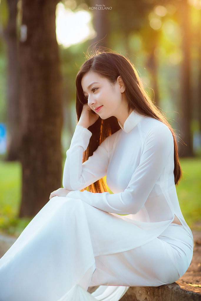 豐滿女老板的引誘