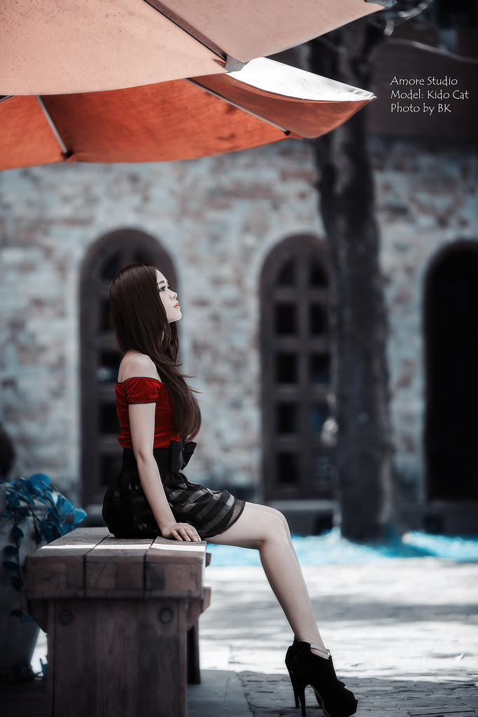 光屁股的美女