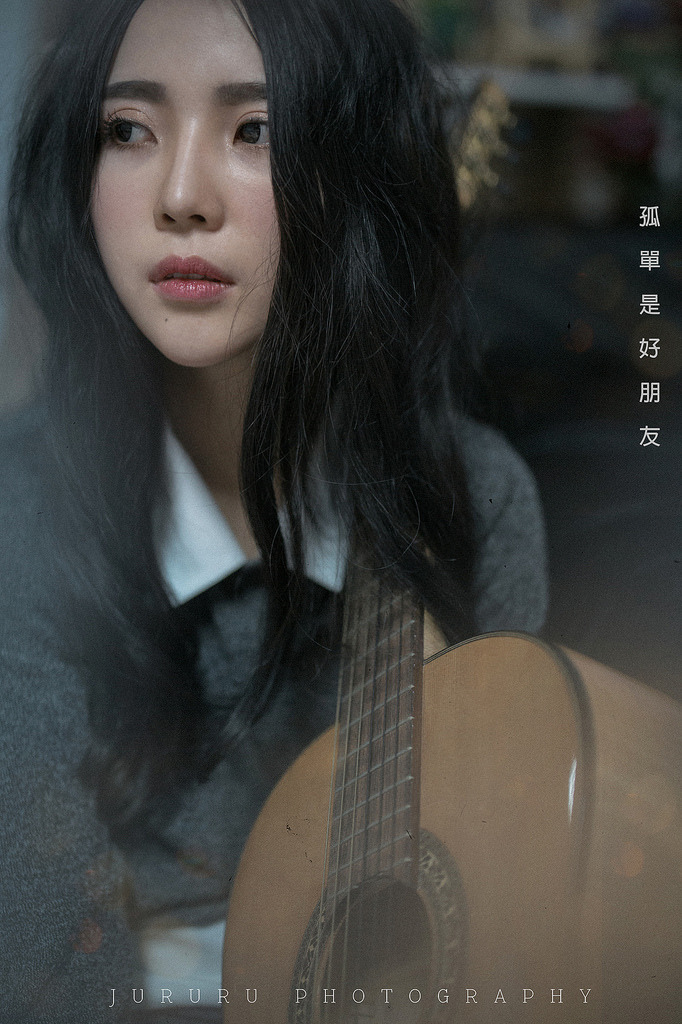 莫妮卡貝魯奇《愛我?guī)缀巍?><div wL4gY8=