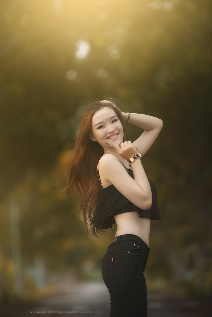 粗大挺進(jìn)親女h在線觀看視頻