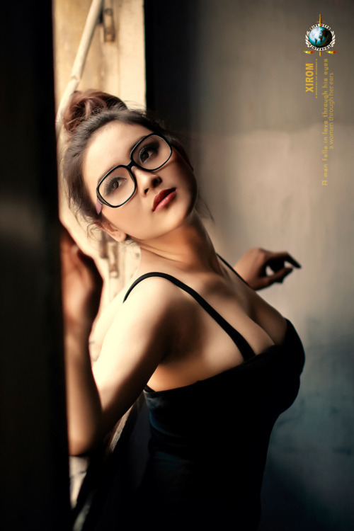 免費(fèi)精品久久久久久久一區(qū)二區(qū)