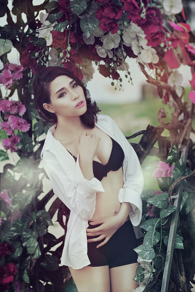 年輕的女鄰居倫理